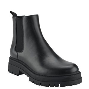 Black Chelsea Boot 